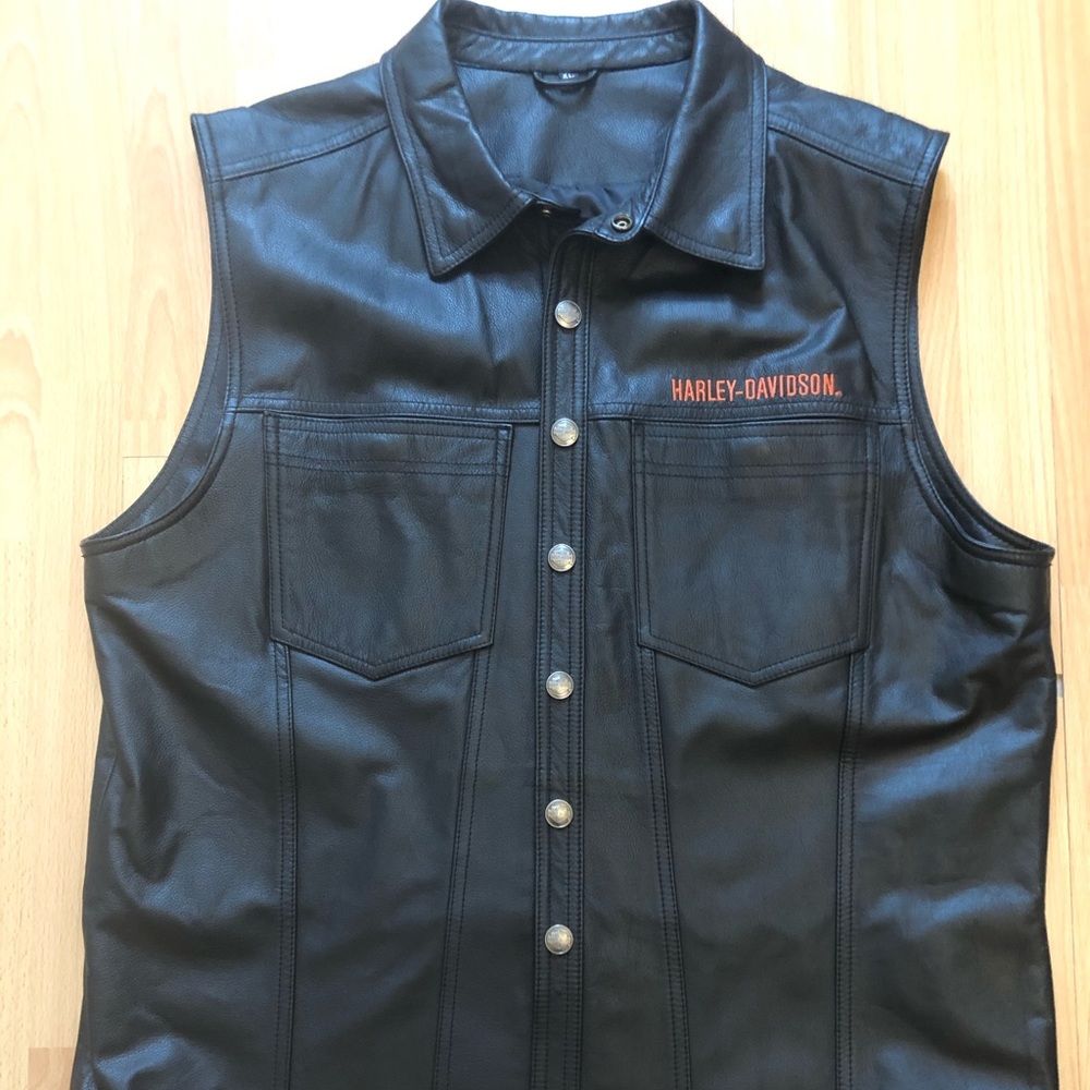 Harley Davidson black vest